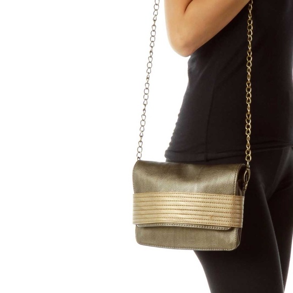 Deena & ozzy Gold Two-Tone Metallic Crossbody Bag - Picture 3 of 4